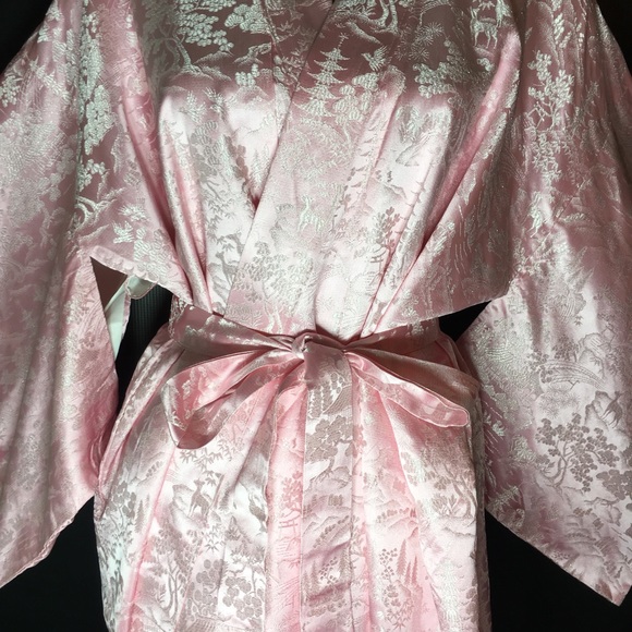 Vintage Joli Pink Kimono Japan Deer Cherry Blossom without belt - Picture 4 of 7